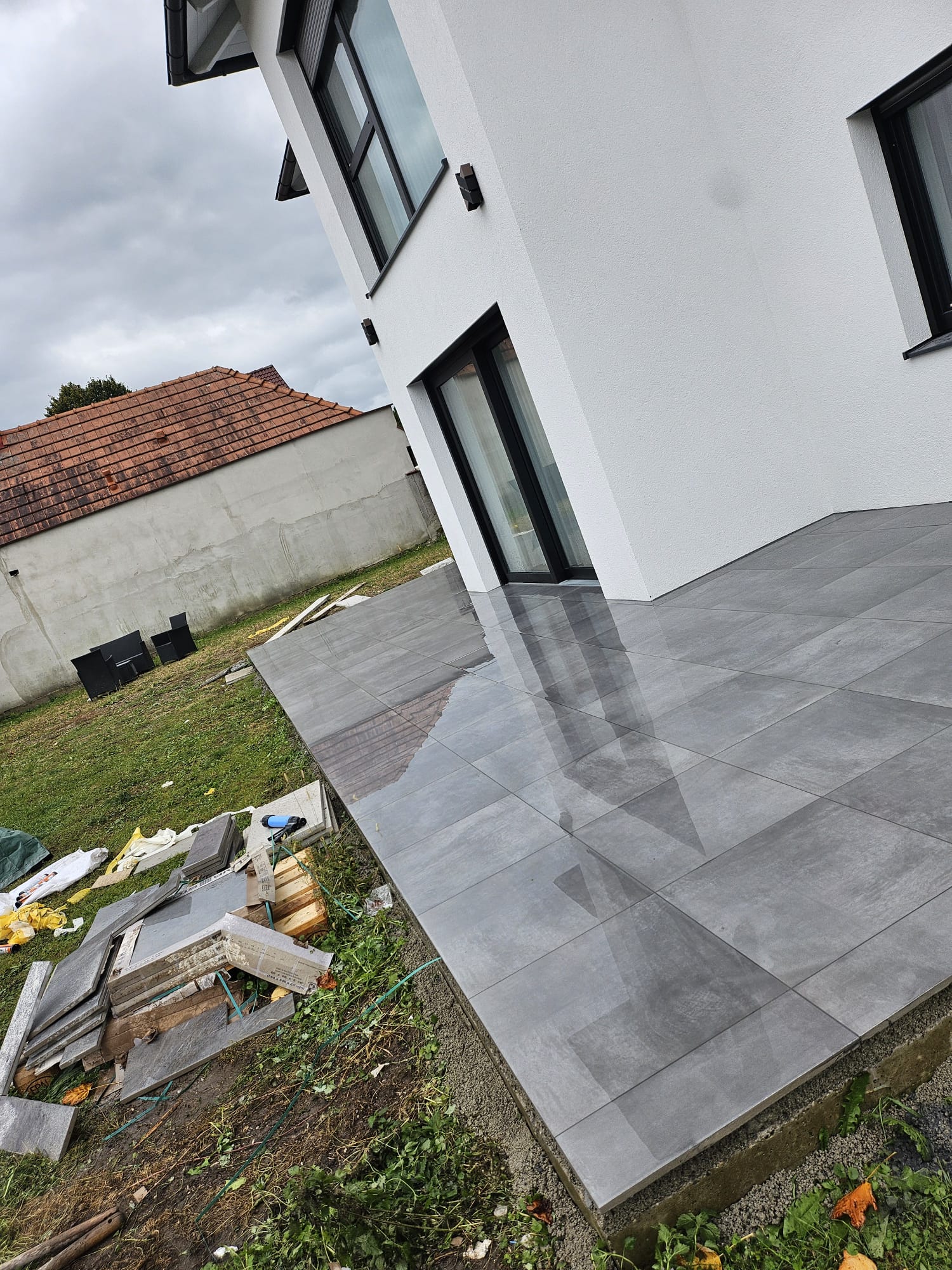 Terrassenboden verlegt